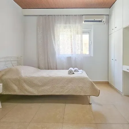 Ntina's Apartament *